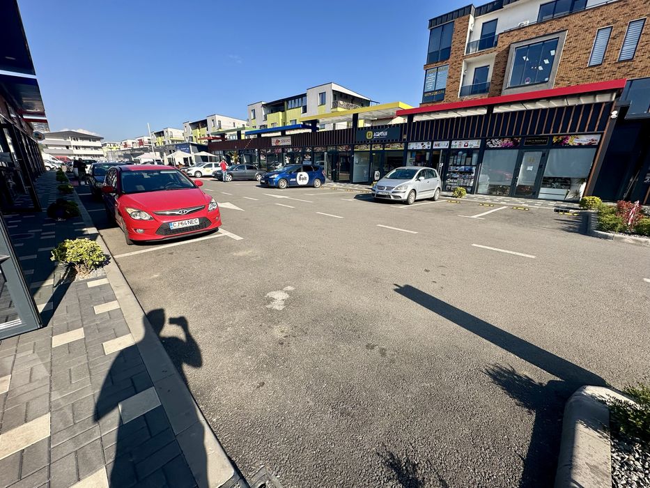 Spatiu comercial de Inchiriat | 40 mp  | Strada Eroilor | Floresti