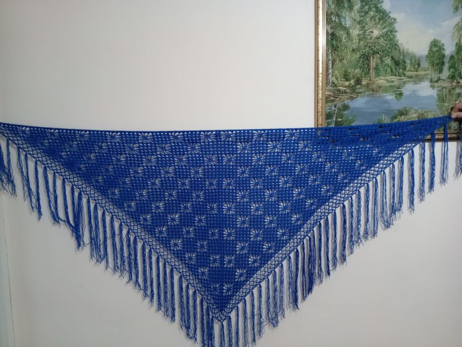 Продажа шалей ручной работы