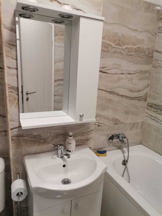 Proprietar-Închiriez garsoniera