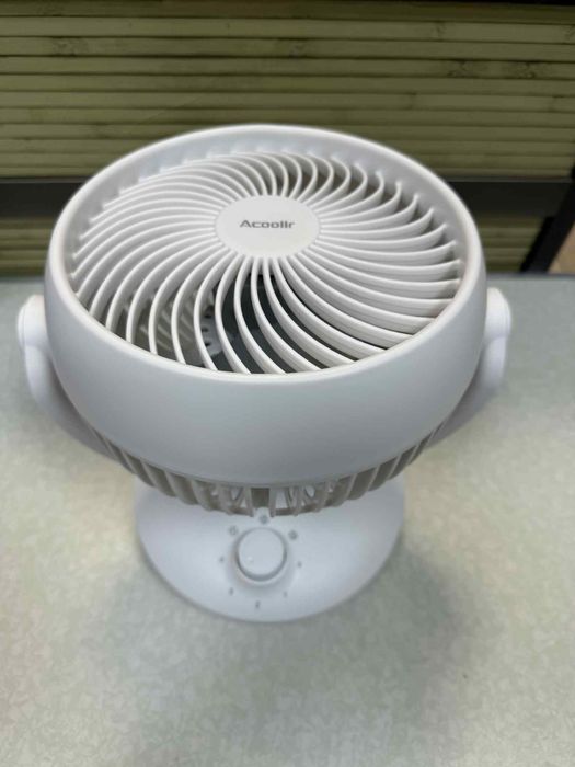 Настолен вентилатор Acoolir