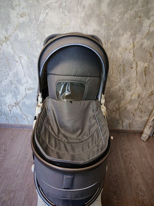 Коляска трансформер в отличном состоянии