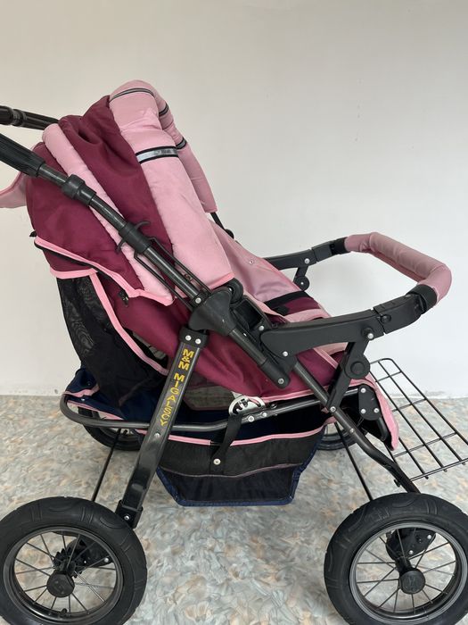 Коляска для двойни.