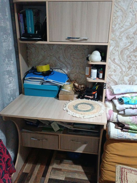 Стол письменный/рабочий