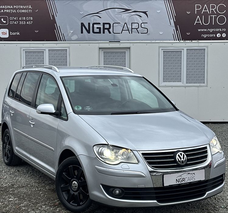VOLKSWAGEN Touran 0 — imagine 4