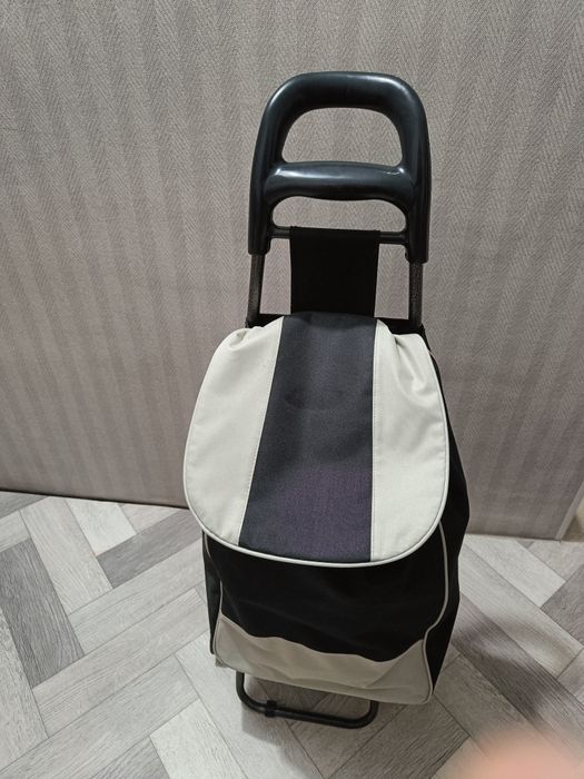 Хозяйственная тележка