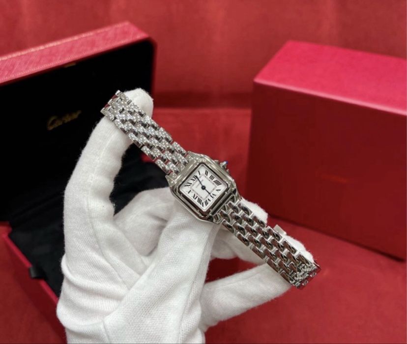 Часы Cartier Panthere Medium