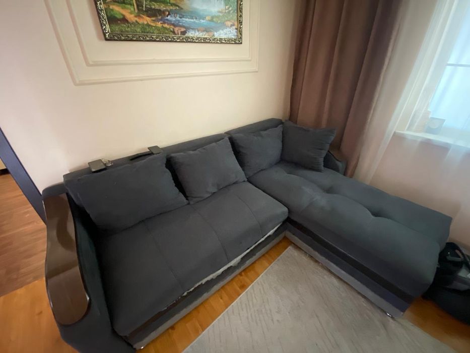 Продается  диван