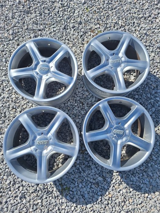 5 x100 17цола . 8j ET 35.орихинални BBS