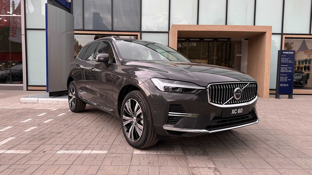 Продается новый Volvo XC60 гибрид фул с официальной гарантией