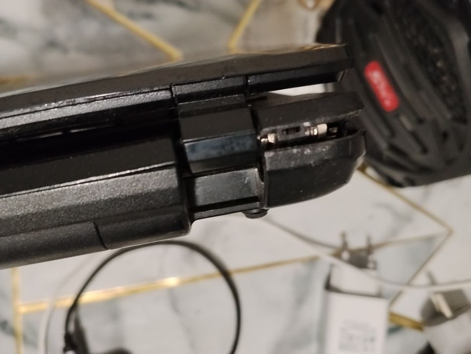 Ноутбук на запчасти Packard bell