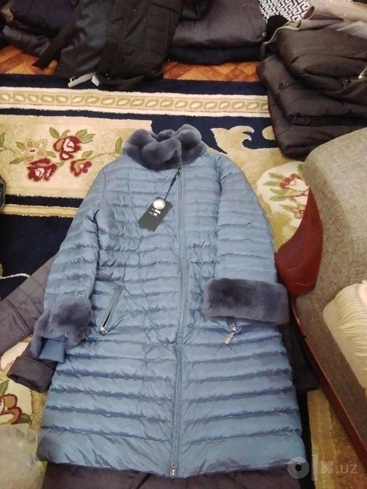 Пальто шикарные новые