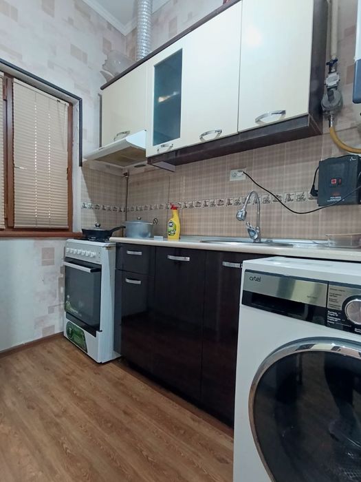 Ижарага 2 хонали уй берилади.