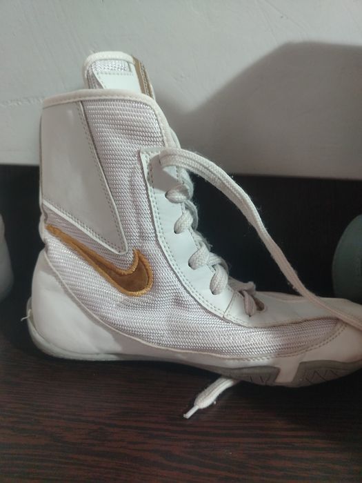 Продаю мочамай боксерки