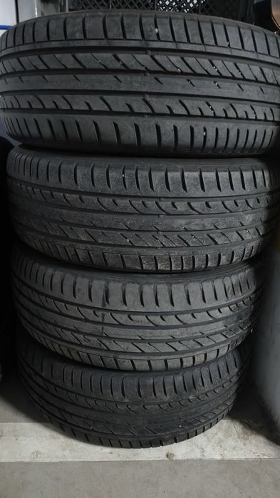 235-60-R18  комплект летней резины .