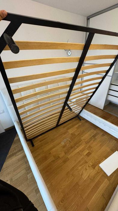 Подматрачна рамка с метални крака 160/200