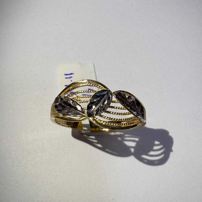 inel dama (efn) StarAmanet