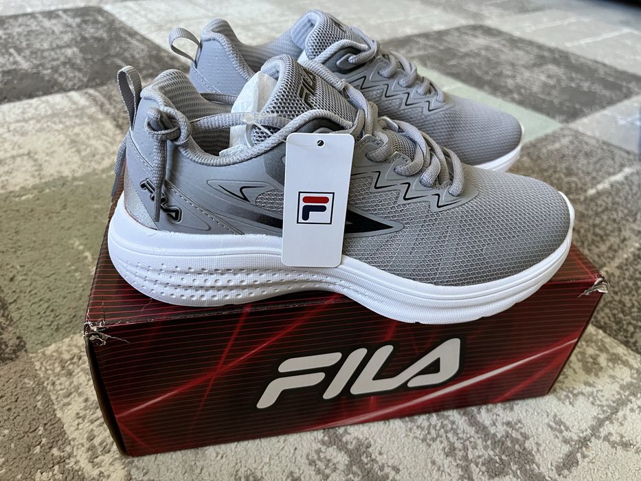 Нови Маратонки Fila