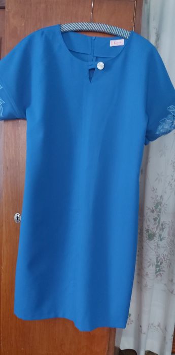 Платье футляр,синее