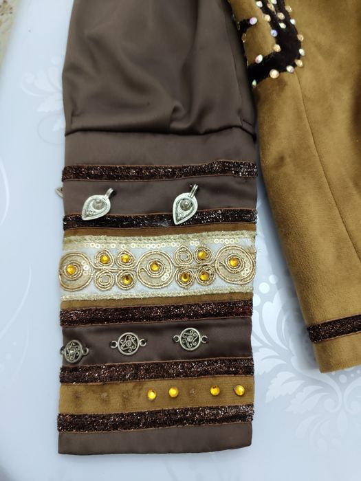 Продам  национальный костюм