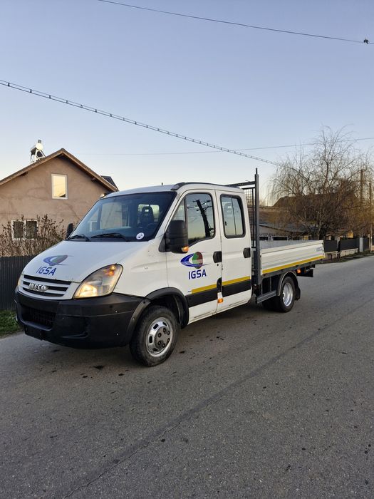 Iveco Daily 7 locuri , 5000kg