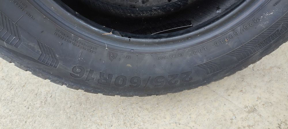 2 anvelope 225 60 16 iarna M+S