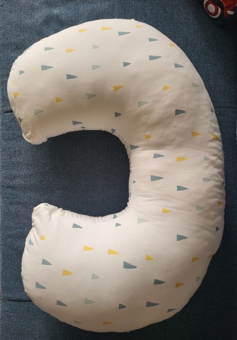 Kikkaboo възглавница за кърмене