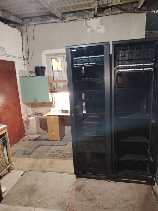 шкаф серверный  большие