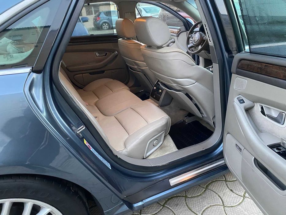 Vând Audi A8 Facelift 3.0 Diesel la asb mașină impecabilă
