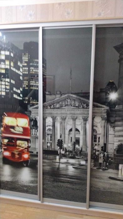 Продам срочно Шкаф купе