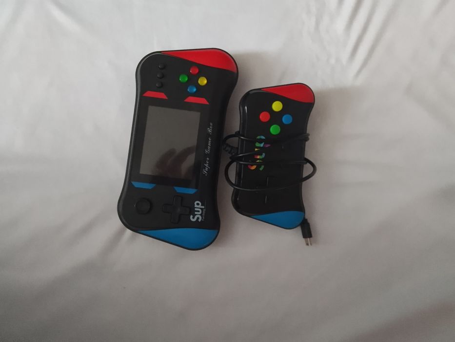 Консоль ретро игры
