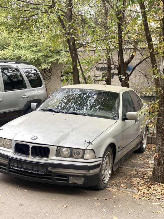 Bmw 318 в отличном состояний