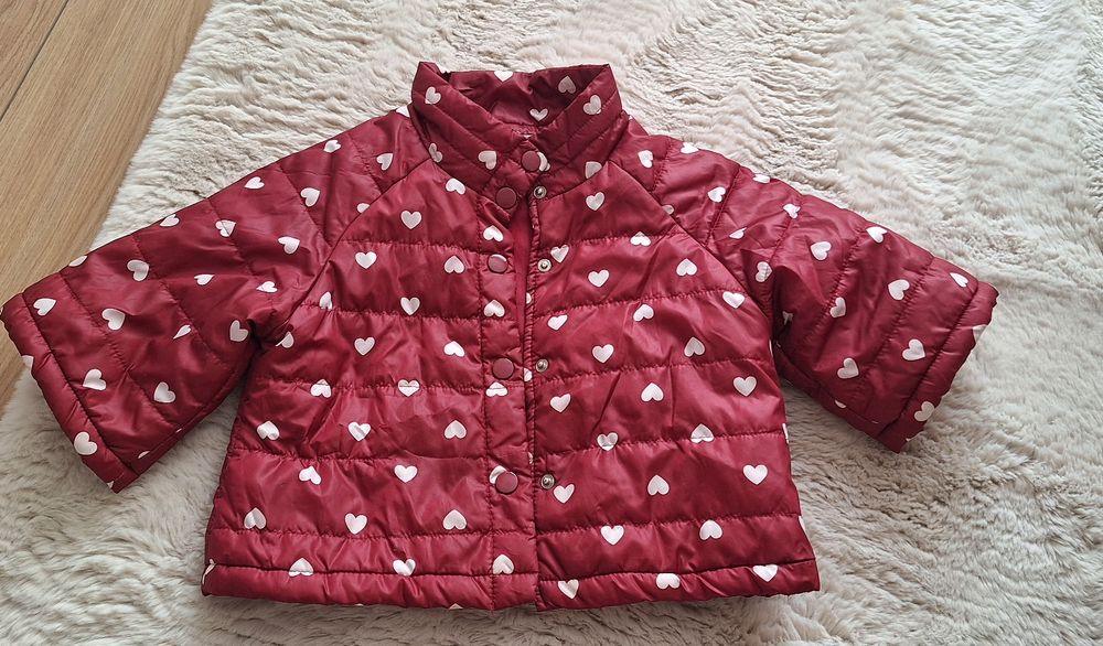 Детска жилетка и якенце