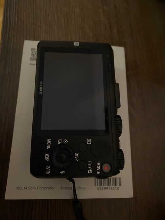 Продавам - компактна камера Sony DSC HX60- нова