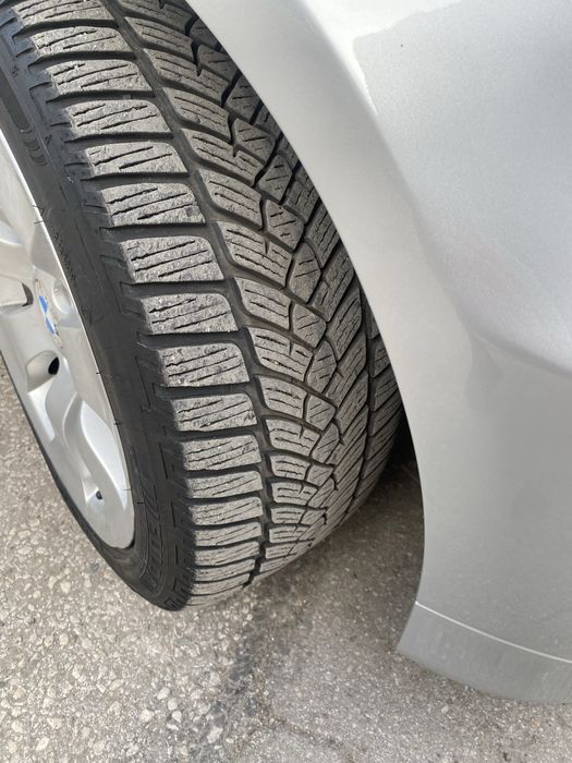 BMW E90 325d  Седан