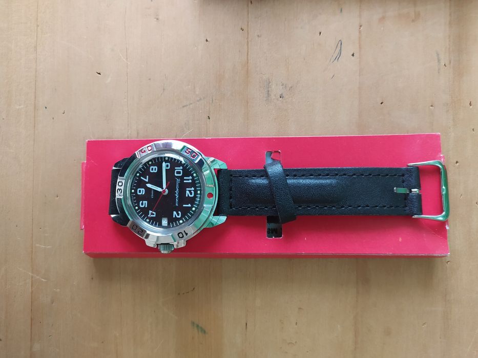 Продам командирские часы