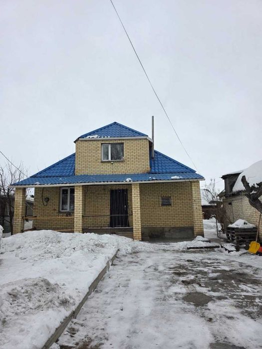 Продается 2-х этажный дом из 4 комнат