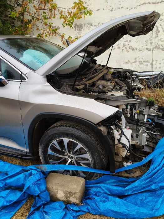Lexus      RX 300