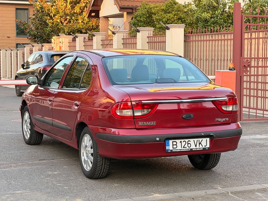 Renault Megane Classic 1.6 | Benzina | KM Reali