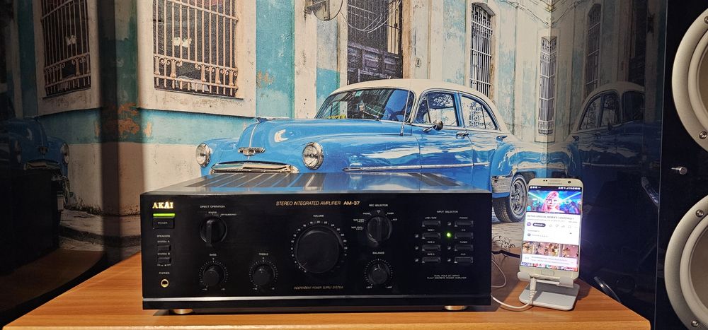 Akai AM 37 amplificator statie audio