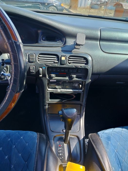 Продам Мазда кронус