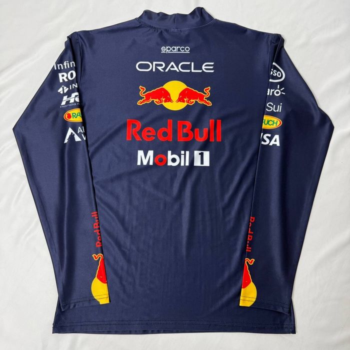 Мерч формула 1 одежда