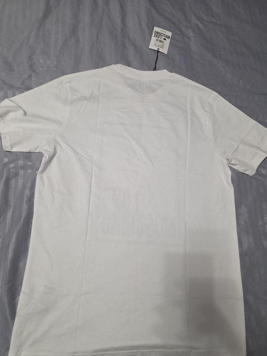 Чисто нова мъжка тениска Moschino