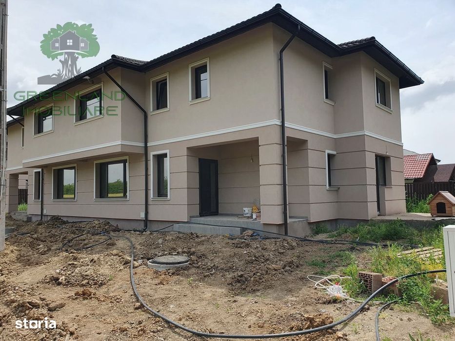 Casa 4 camere, 2 bai, dressing, 121mp, langa padure, MIROSLAVA