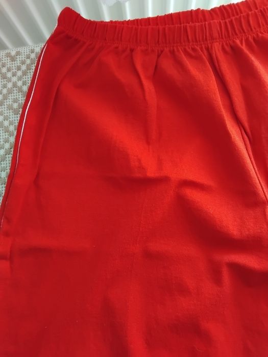Pantaloni scurți pentru femei roșii noi