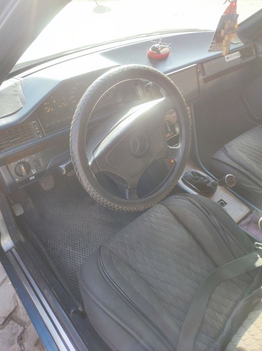 Мерседес 124 в хорошем состоянии