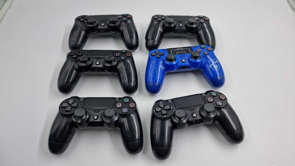 Controllere PS4 Pentru Piese [Amanet Club Caro]