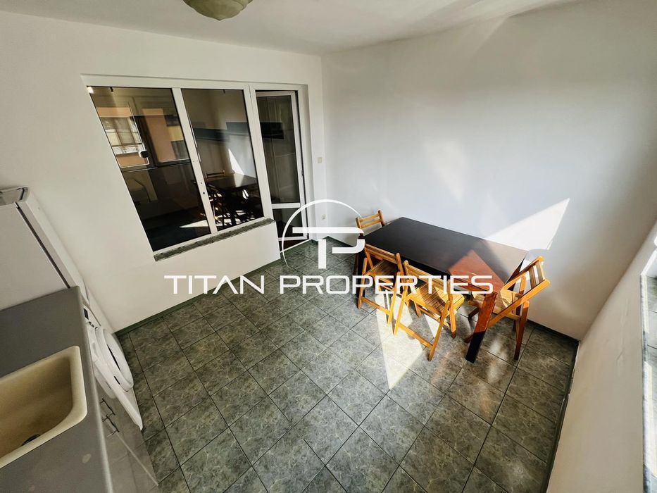 Дава се под наем Едностаен апартамент в Бургас, Славейков - 54 кв.м за 306 € - Снимка #3