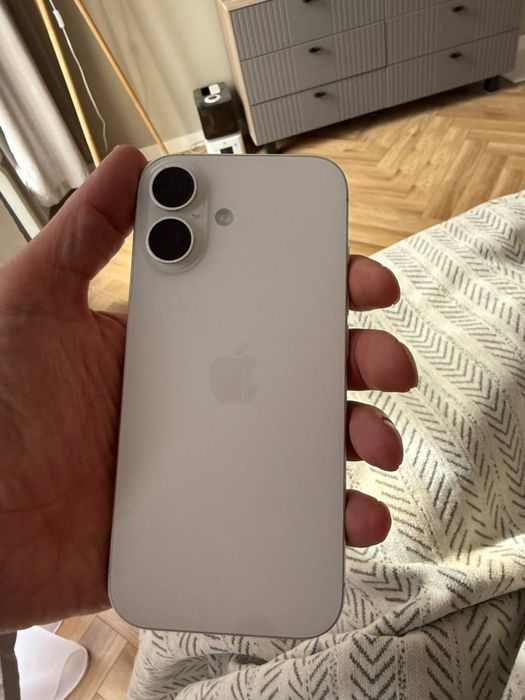 Iphone 17 256 белый 100% цп 65