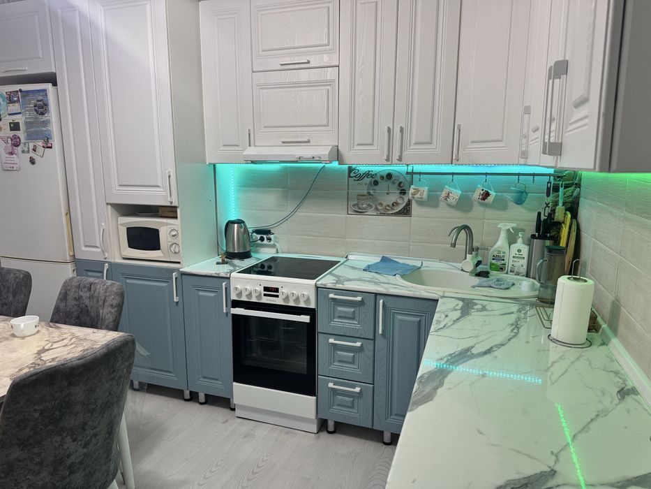 Срочно срочно кух гарнитур