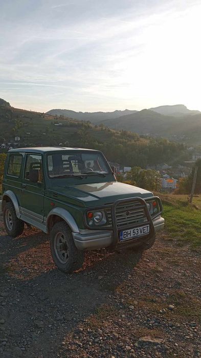 Vând Suzuki Samurai !!!